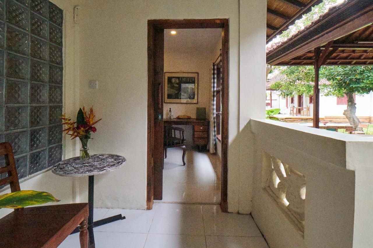 Rumah Paros & Gallery Sukawati  Exterior photo