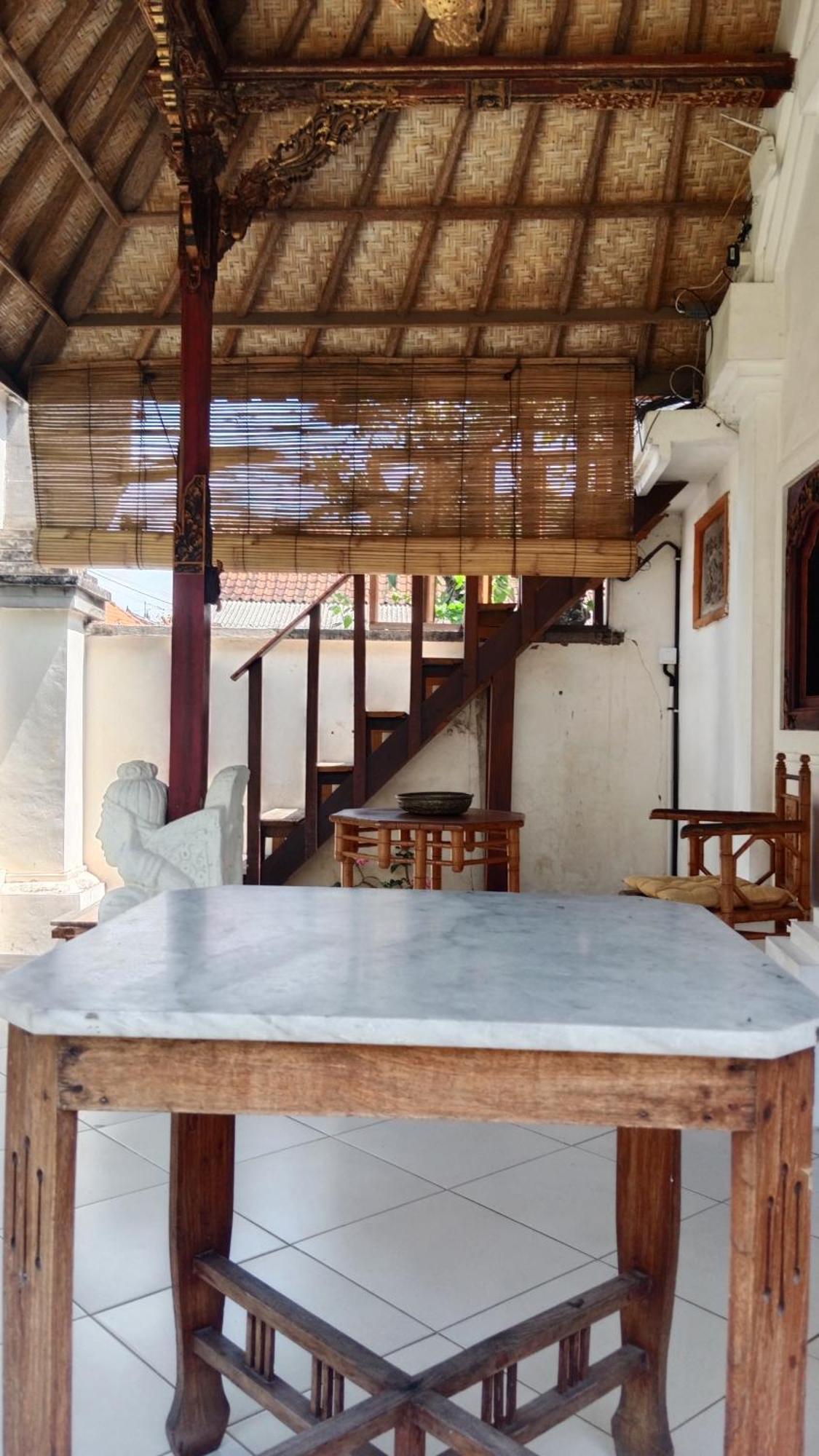Rumah Paros & Gallery Sukawati  Exterior photo